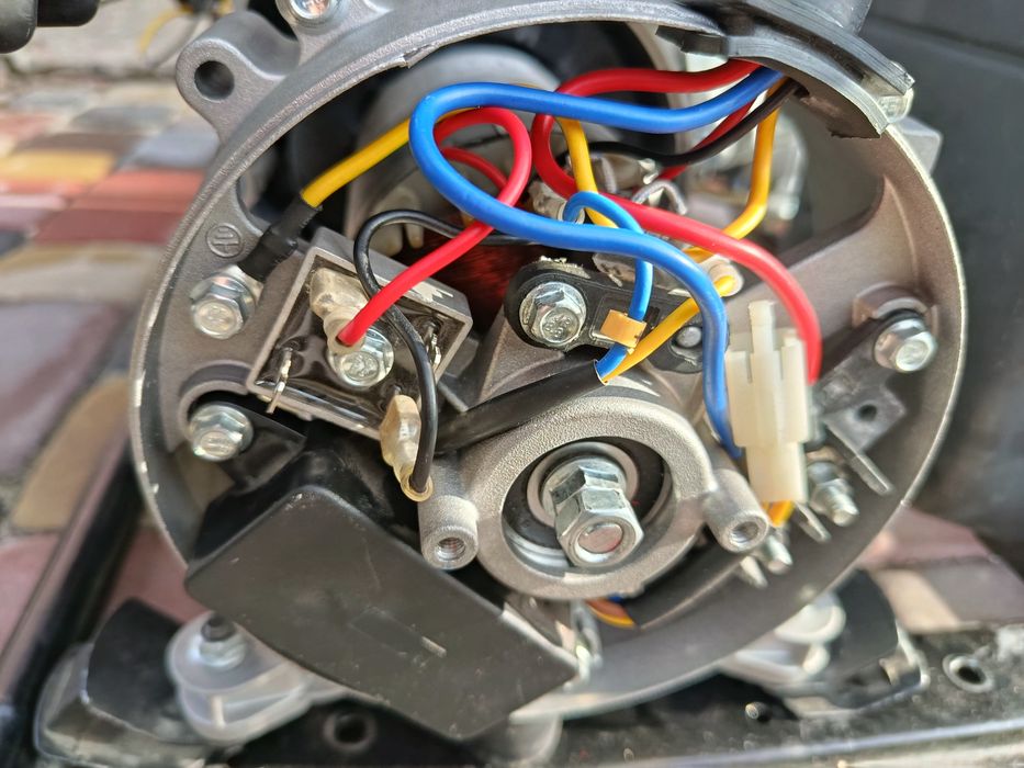 Бензогенератор EPG 2800