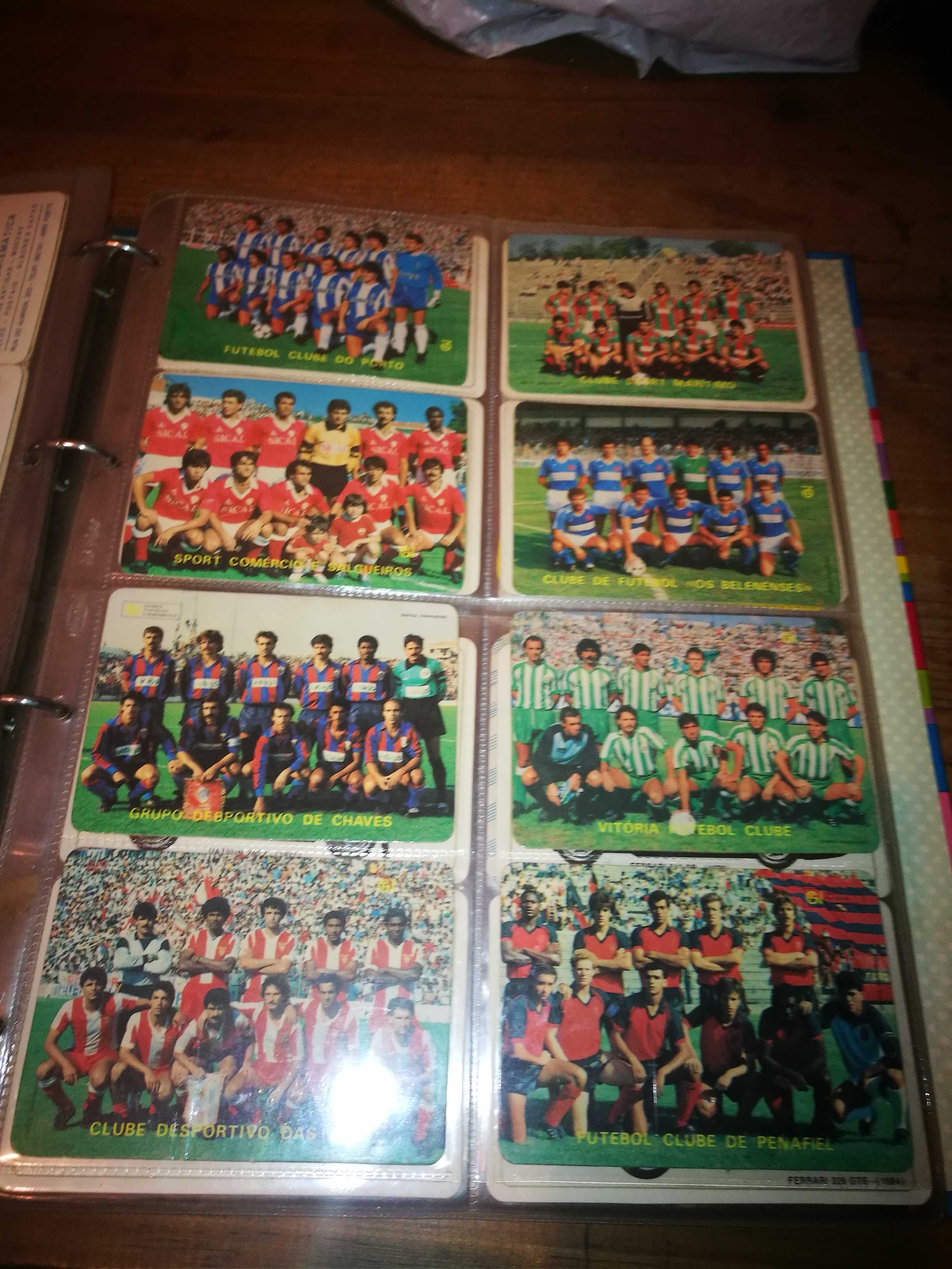 Calendários de futebol dos anos 80 a 1,50€ unidade