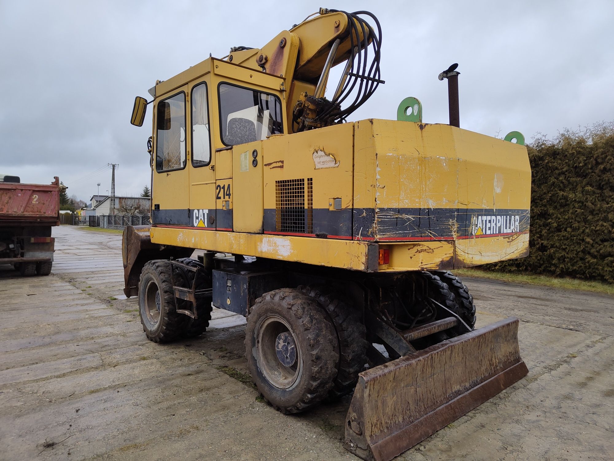 Koparka Caterpillar 214b