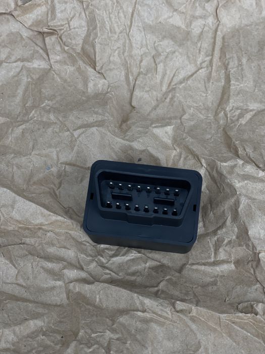 GPS Трекер для авто  Працює навіть при РЕБ