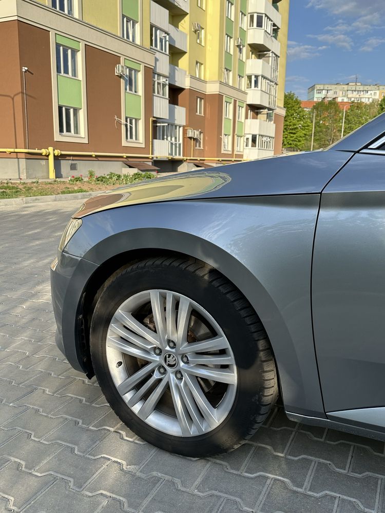 Skoda SUPERB III 2,0 2016рік