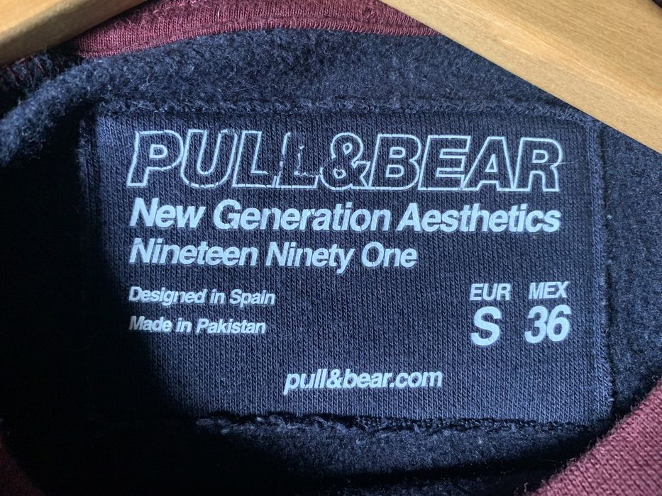 Camisola c/ Bolso Pull & Bear, tamanho S / 36