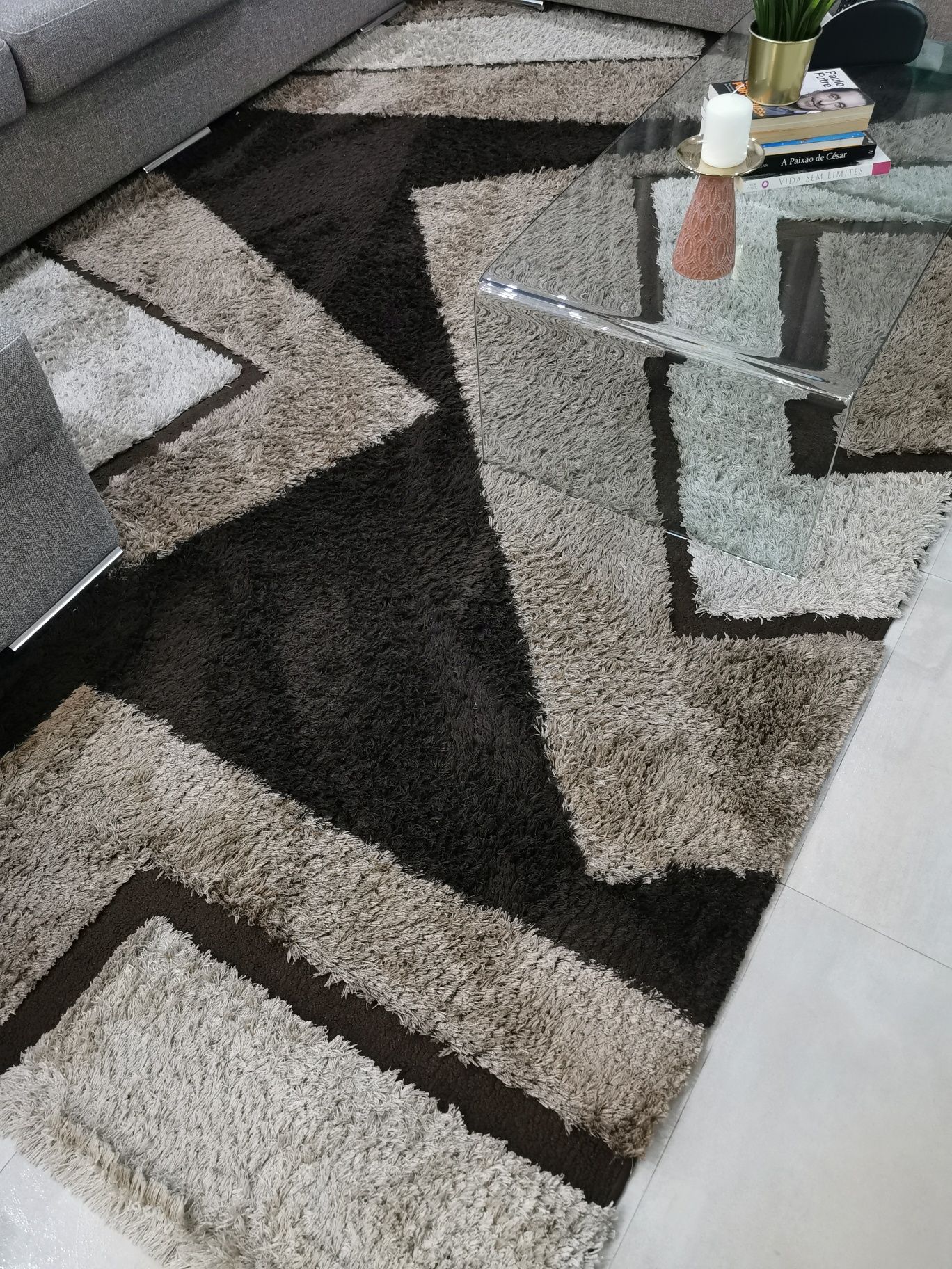 2 Carpetes 2,90X2,00 tons castanhos