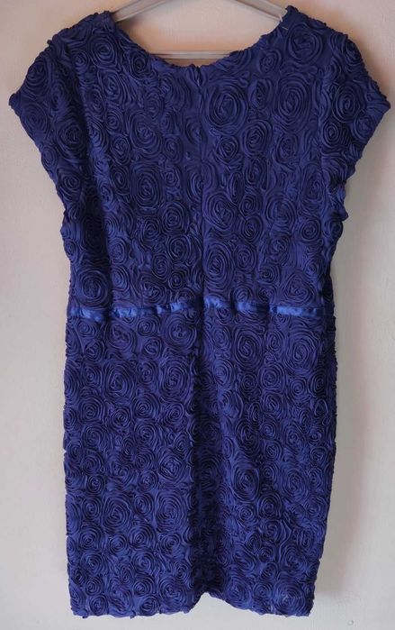 Sukienka chabrowa/ciemno niebieska z różami U.Szyk Stan Bdb r 46/XXXL
