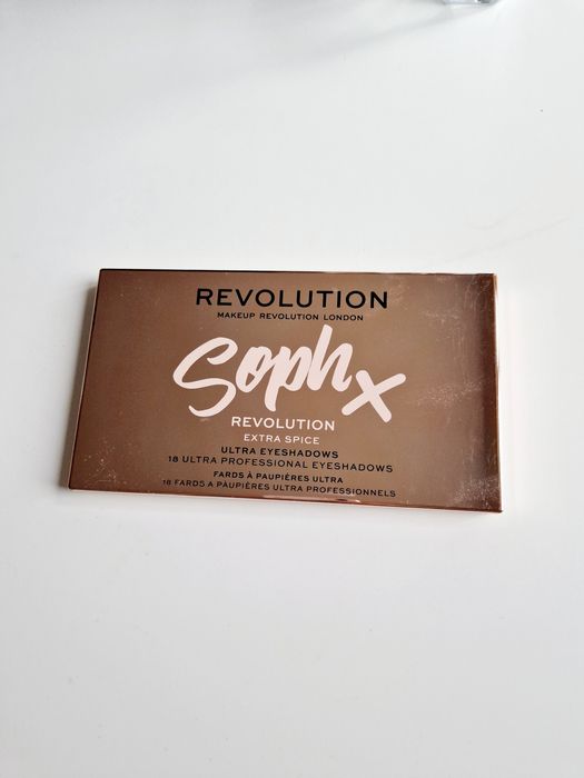 Paletka revolution extra spice