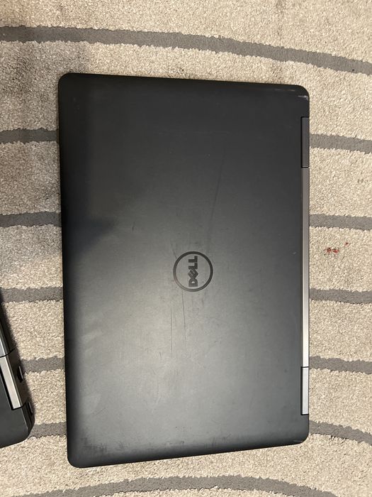 Ноутбук с Европой делл Е 55 40