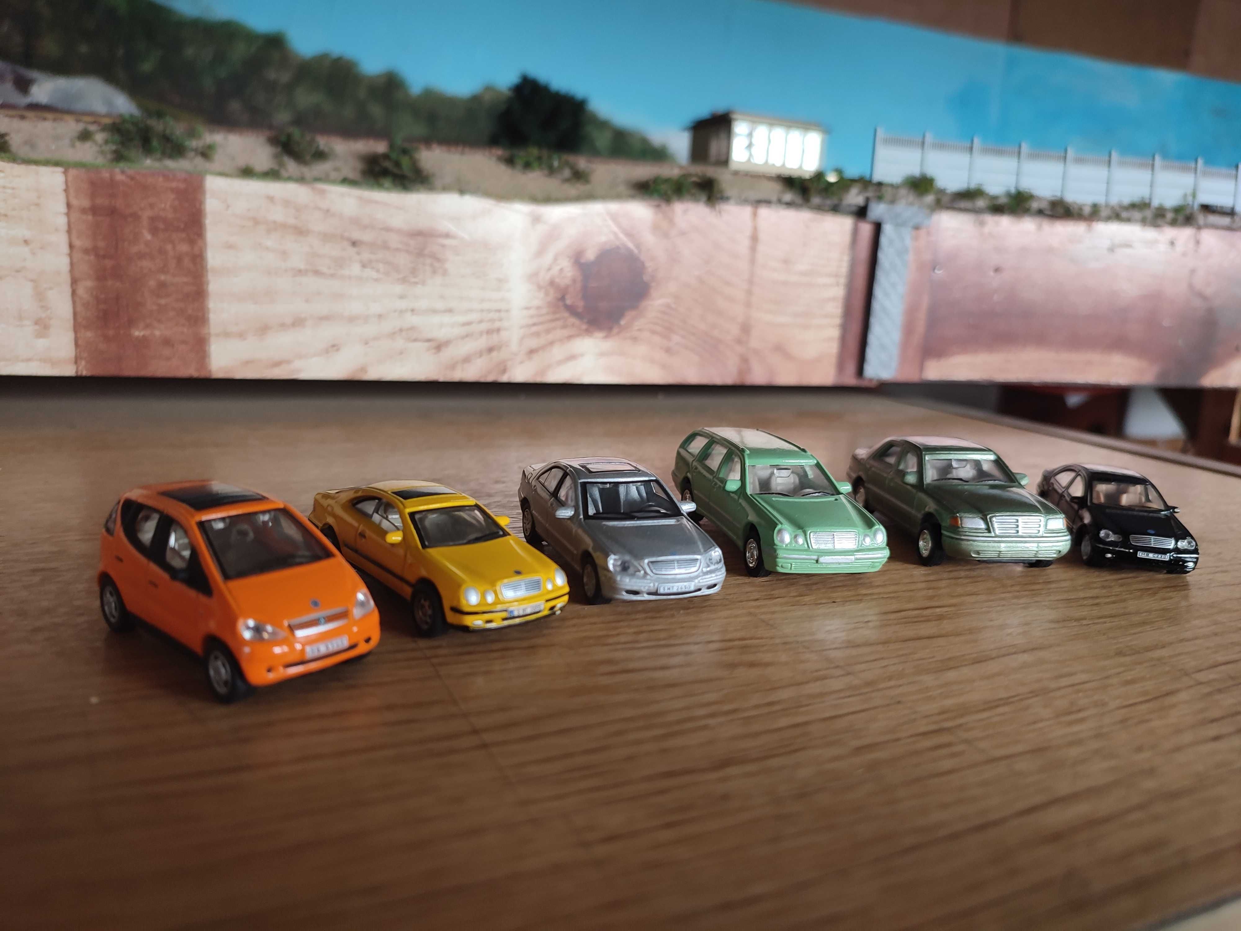 Modele aut carrarama 1:72