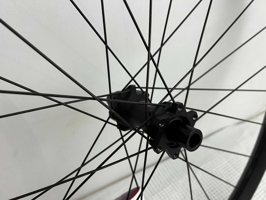 Koła DT Swiss M1900 Spline 29" IS przód tył BOOST Ratchet LN SRAM XD