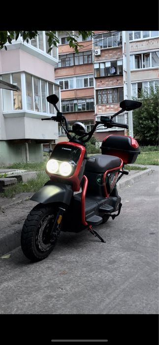 Электроскутер Crosser CR-4 1200W 72V/24Ah