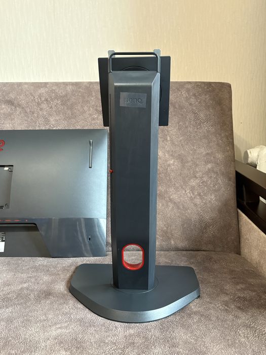 Монітор Zowie xl2746k