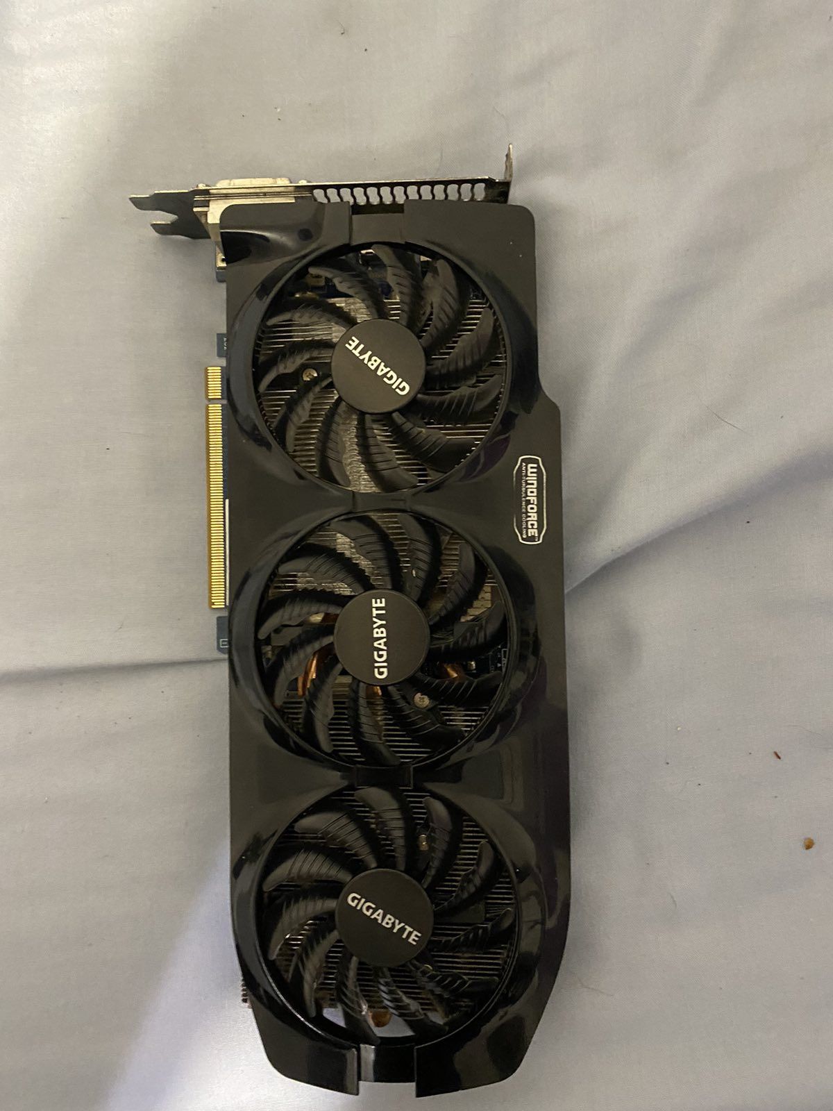 Відеокарта nvidia gtx  670 GIGABYTE
