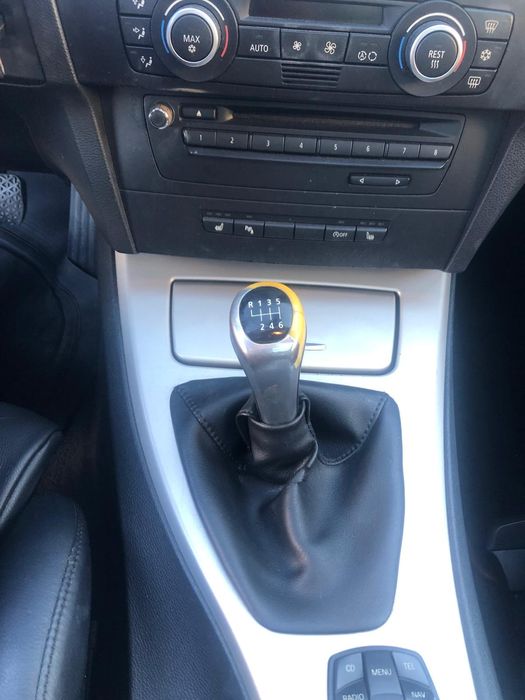 Bmw série 3 turing (E91) 320D, 174cv