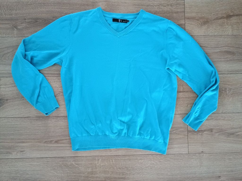 Sweter męski dekolt w serek