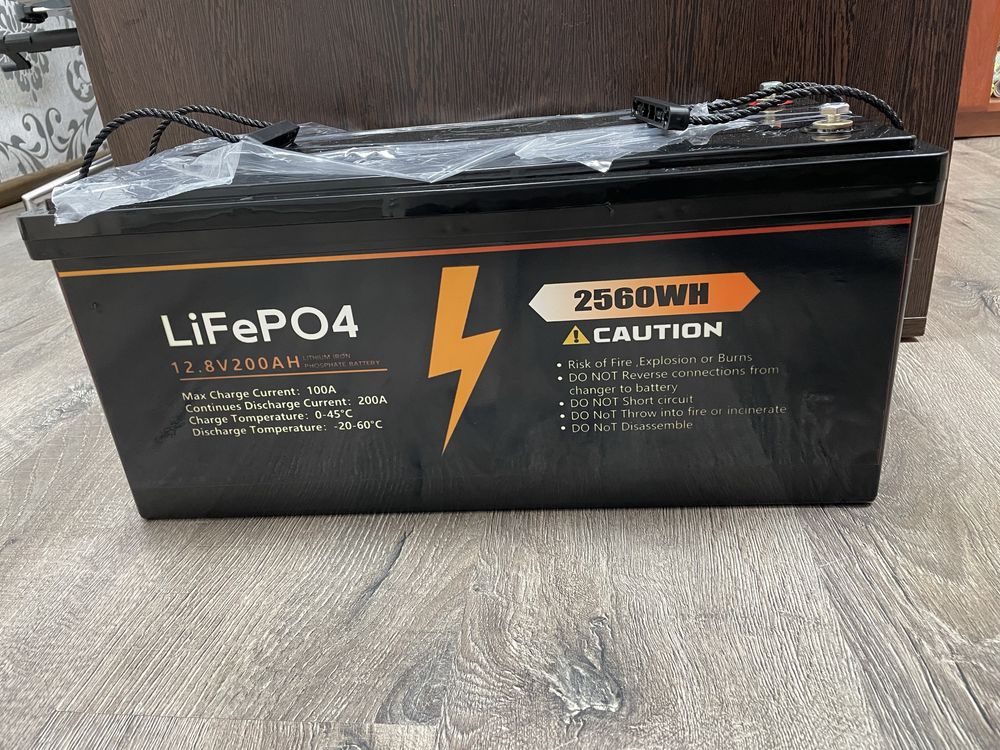 Акумулятор HONGFU Lifepo4 12.8v 200AH