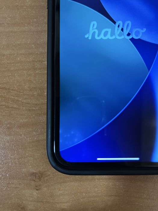 Продам IPhone 11 64gb