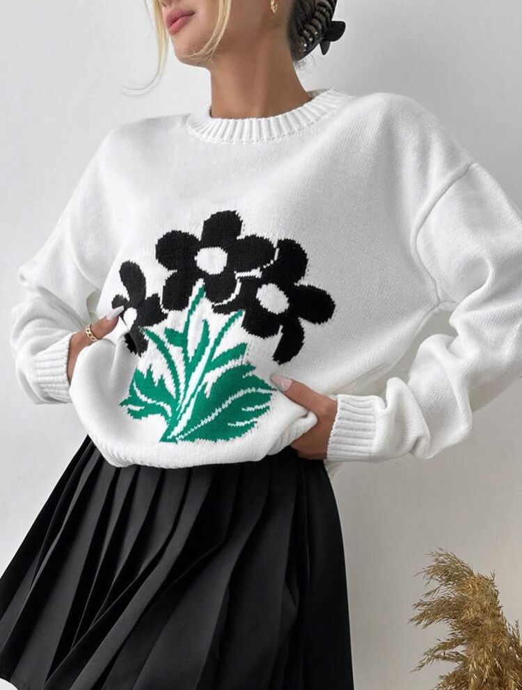 Sweter Damski w kwiaty biały r.L