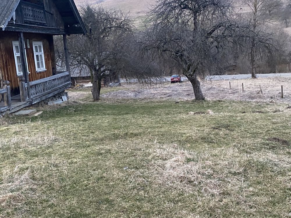 Продам земельну ділянку з будинком