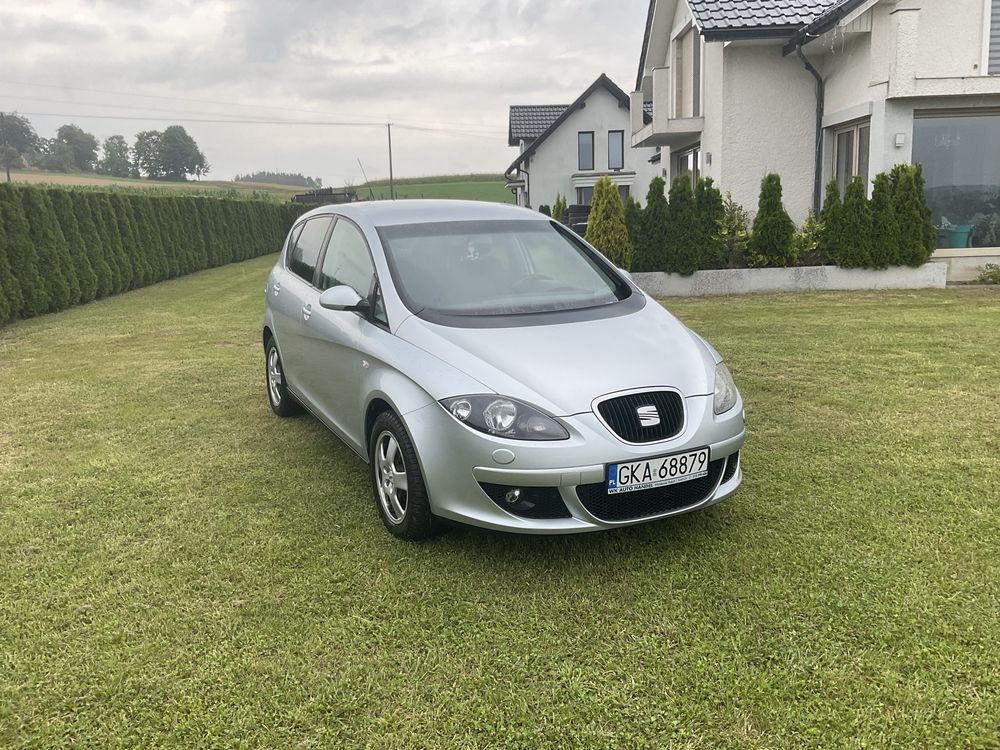 Sprzedam Seata Altea 1.6 MPI, rocznik 2004, 260000 tys.km