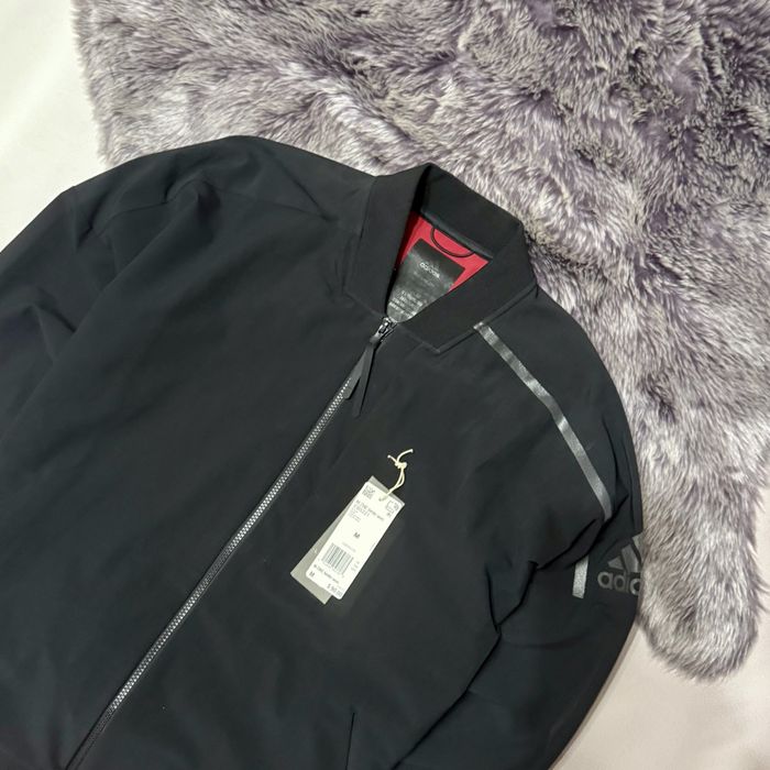 Куртка бомбер Adidas М розмір 00200