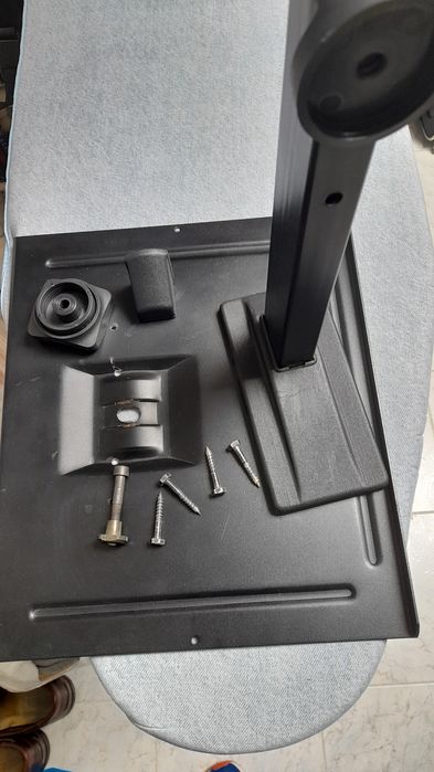 Suporte de parede TV.