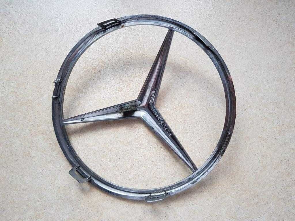 Znaczek emblemat Mercedes W251