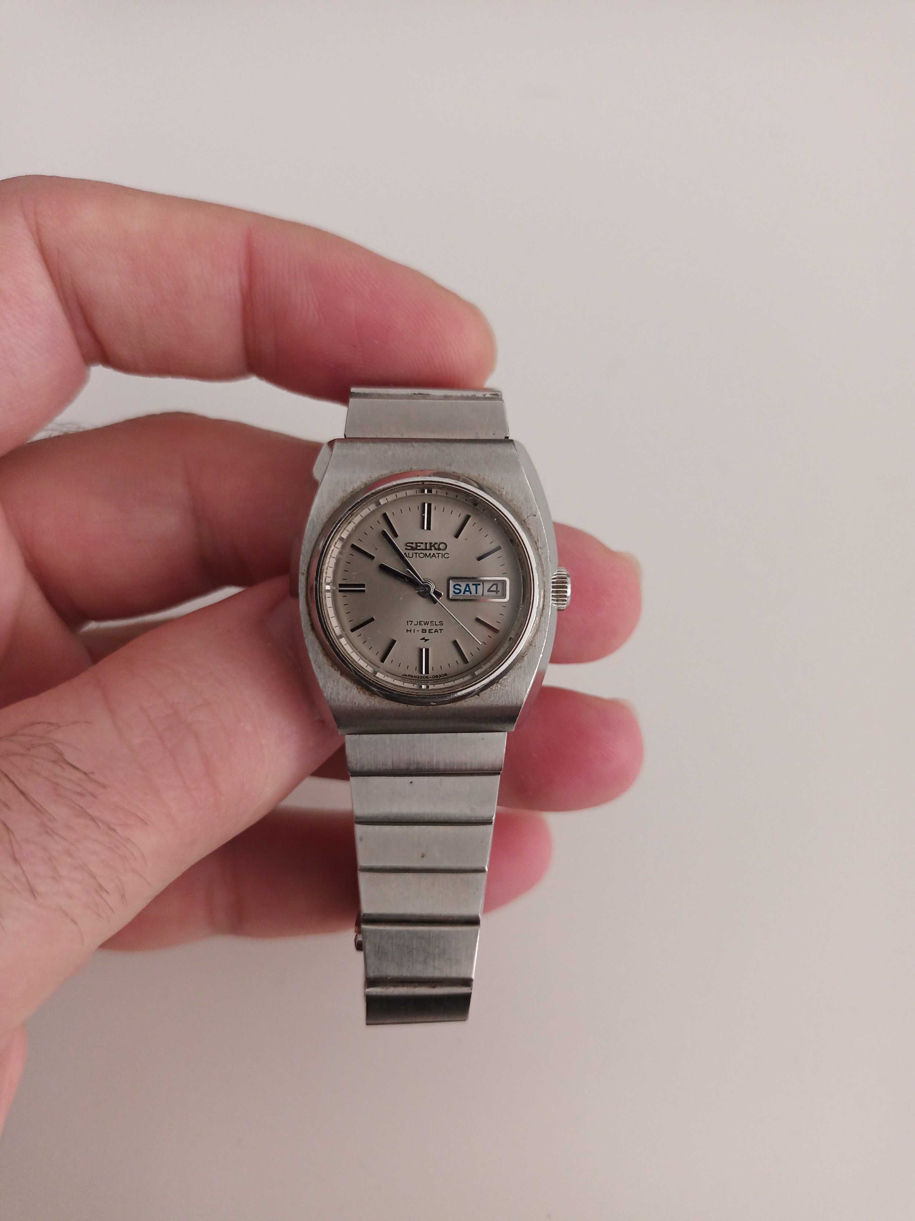 2 Relógios Seiko (Hi-Beat Automatic e Sports 100)