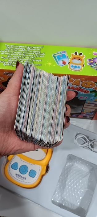 Навчальний розвиваючий планшет картрідер Жирафа Всезнайко укр мова