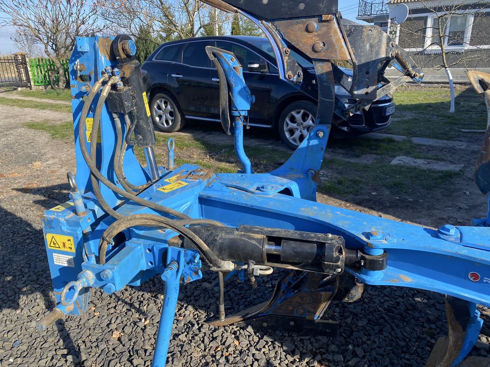 Плуг 5 корпусний полосовий Rabe Werk Albatros 140 як lemken europal