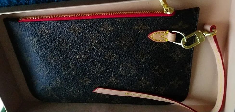 torebka torba saszetka pochette Luis Louis Vuitton LV Neverfull