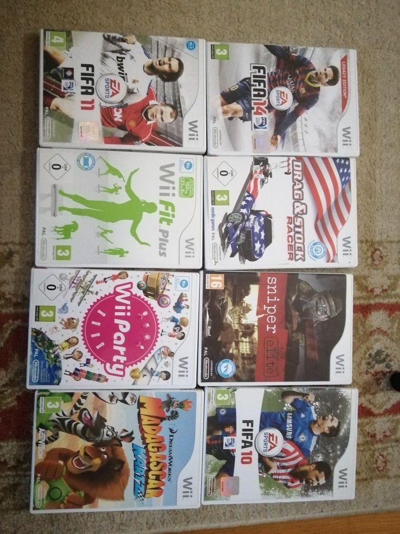 Wii da Nintendo, com vários acessórios