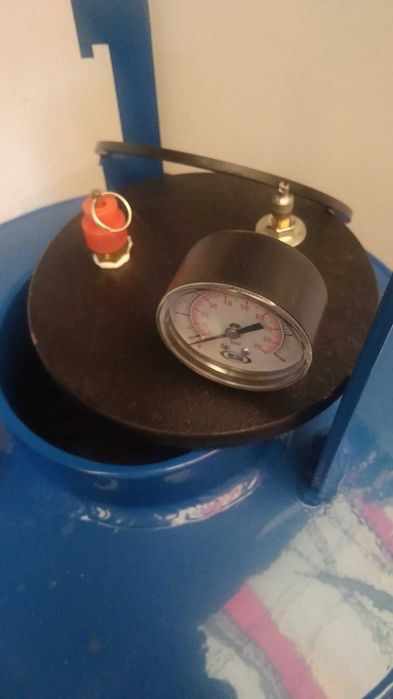 Автоклав бытовой  для домашнего консервирования 30 л газовый