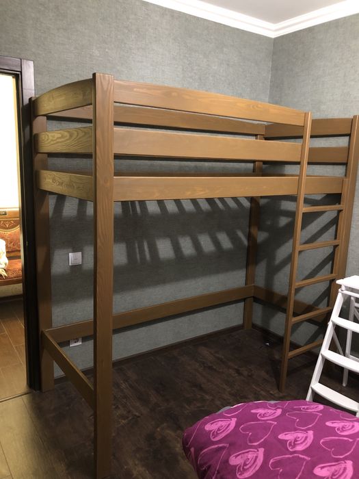 Ліжко горище, двоповерхове ліжко