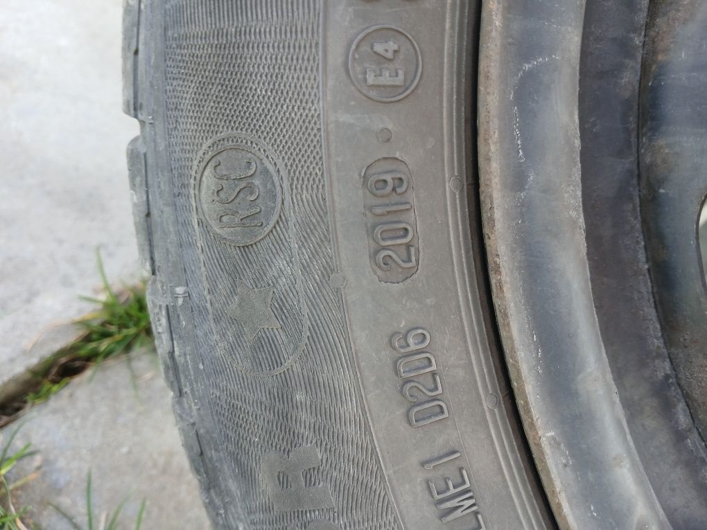 Kola zimowe Continental wraz z felgami 205 55 r16.  4 sztuki