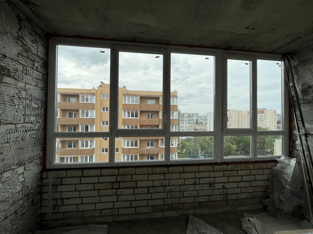 Продається дворівнева квартира в центі Чернігова