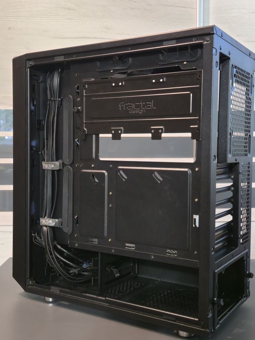 Fractal Design Meshify C TG
