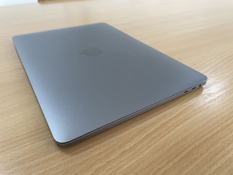 Macbook pro 13 a1389, 2019р (і7,16gb,512gb)