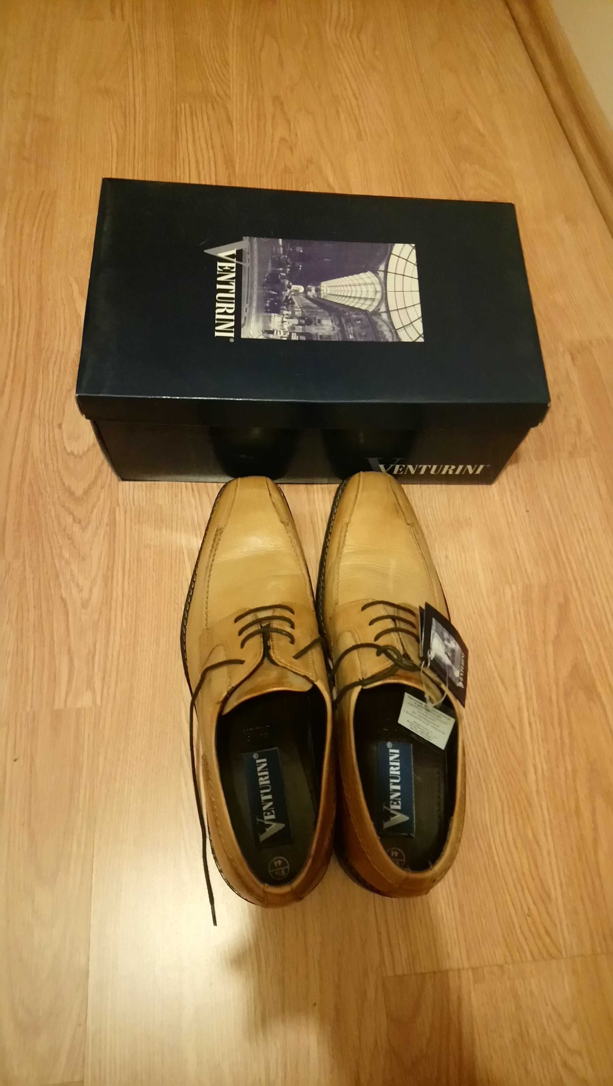 Buty - pantofle męskie Venturini rozm. 44 beżowe nowe