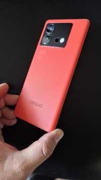 Продам майже новий Vivo IQOO NEO 8