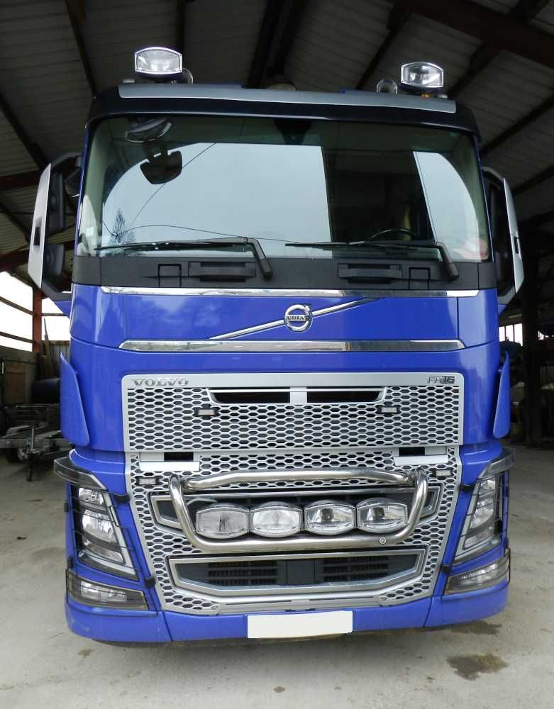 Do drewna VOLVO FH 650 /2019 z EPSILON S270L98