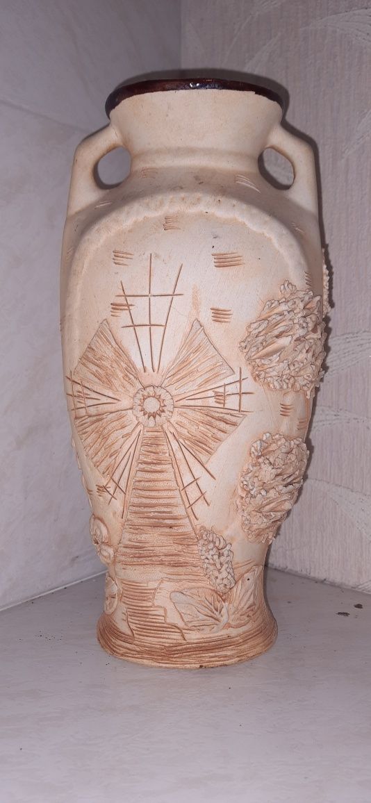 Оригинальная ваза для цветов украинской тематики ручная работа