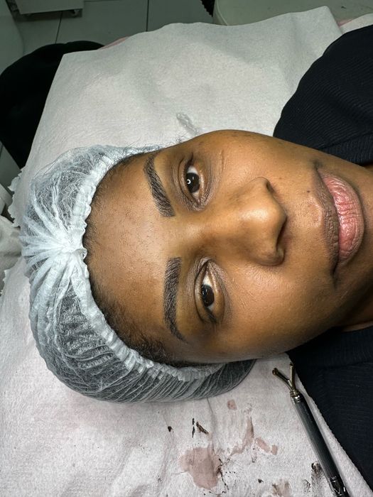 Micropigmentação de Sobrancelhas, Labios eyeliner