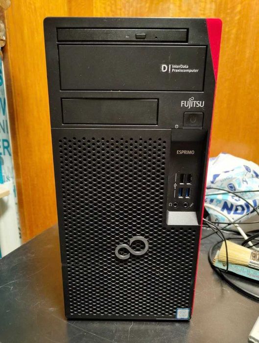 Fujitsu ПК i5 7500T – 8GB – 240GB M2 – 500GB HDD Win 11