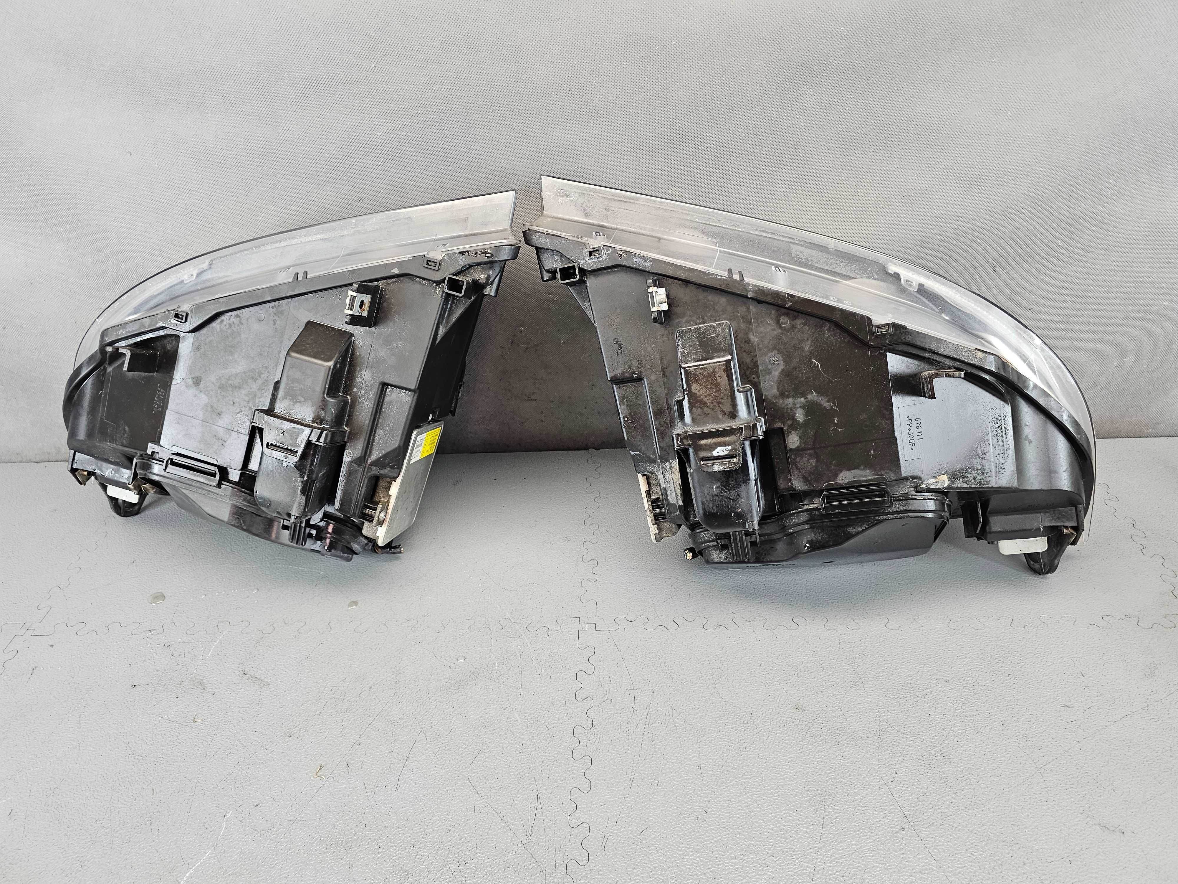 Bmw E90 E91 Lampy Przód Przednie Bi-Xenon Komplet Lewa+Prawa EU IGŁA
