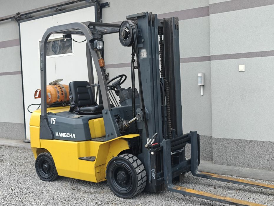 Wózek Hangcha 1.8T Lpg 2008r Triplex 4.5m 4 Sekcja Silnik Nissan