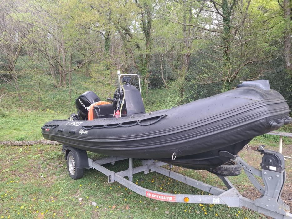 Semi rigido 5.35 X PRO 3D TENDER vendo troco ou aceito retoma