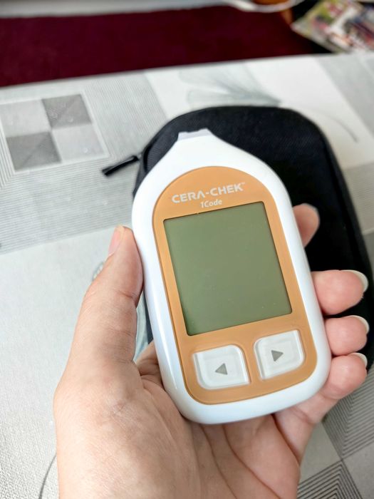 Glukometr Cera Check do mierzenia cukru aparat nowy
