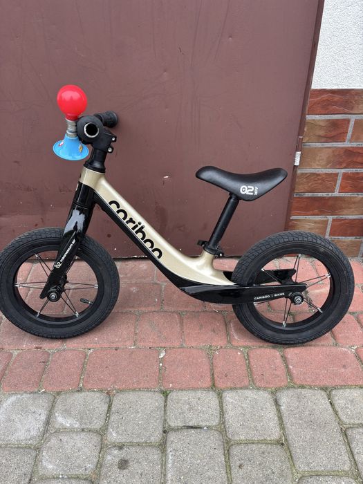 Rowerek biegowy Cariboo Magnesium Air