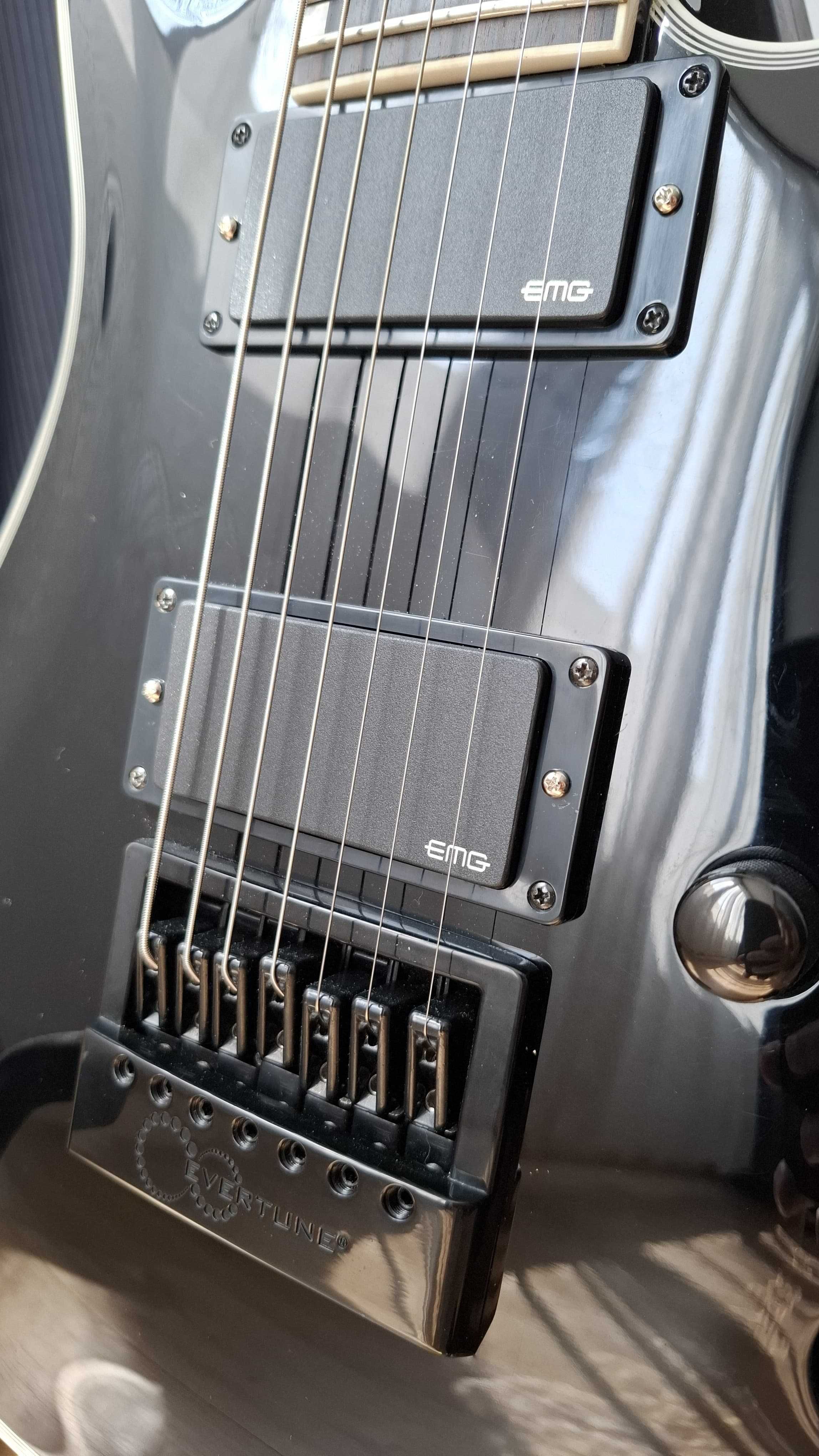 ESP LTD MH-1007 ET Deluxe 7 Cordas Evertune EMG