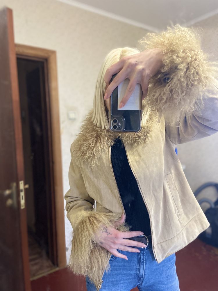 Куртка з кудрявим хутром