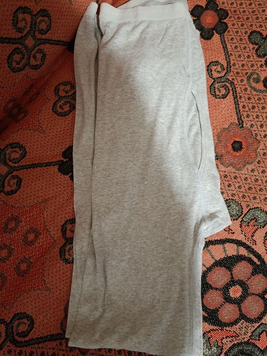 Чоловіча  білизна, кальсони.